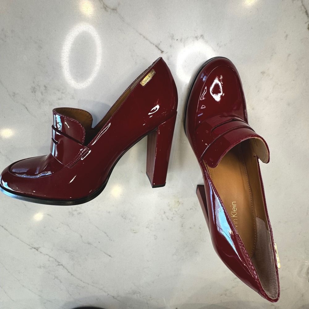 Calvin Klein Kathryn Women 8 Red Patent Leather Block Heel Penny Loafer Pumps